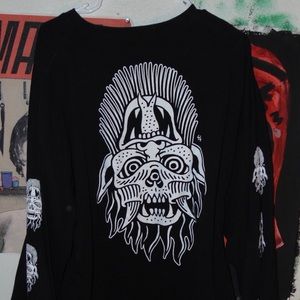 Sketchy tank x daggers long sleeve. XXL